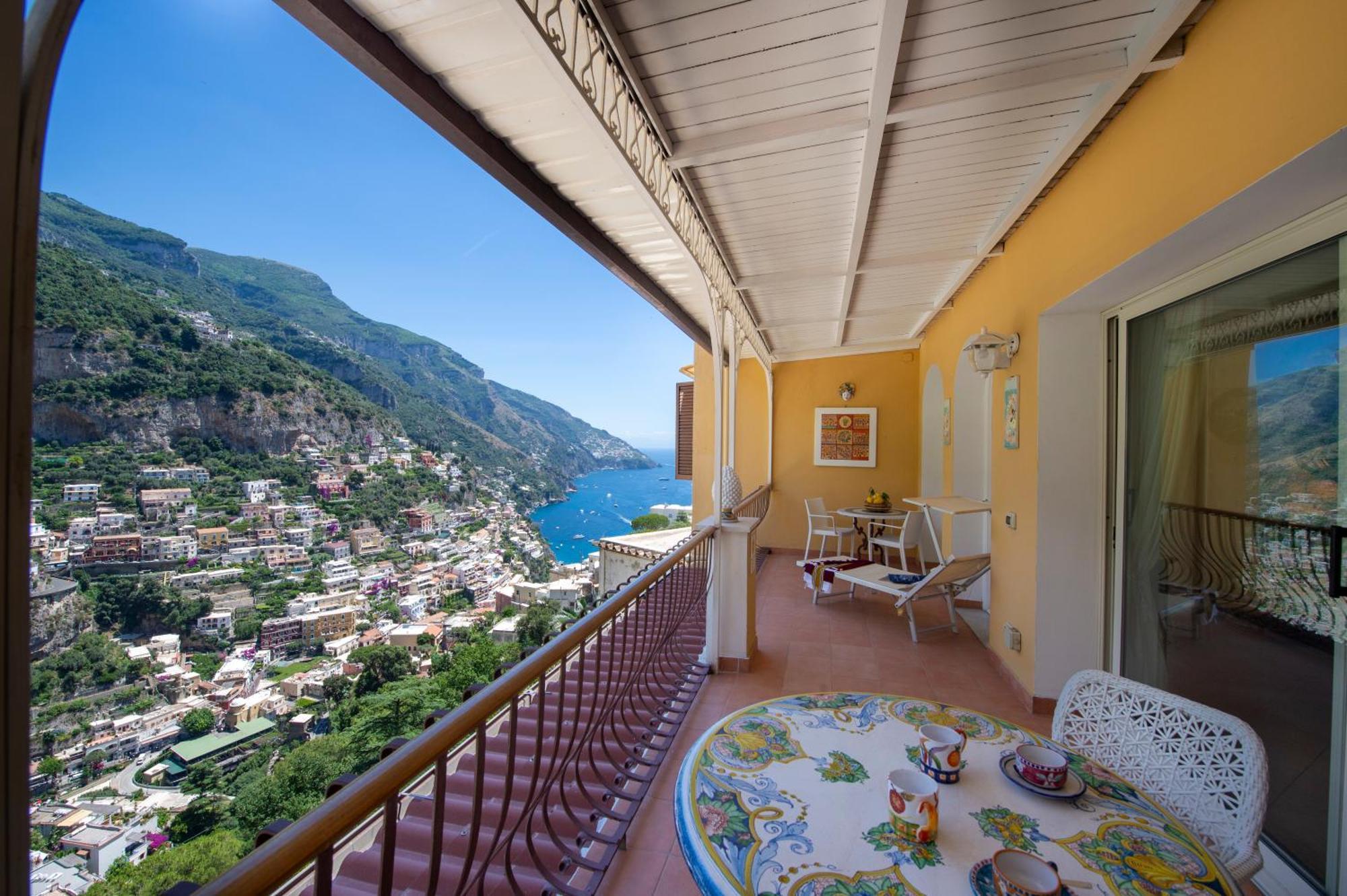 Apartament Casa Le Terrazze Positano Zewnętrze zdjęcie