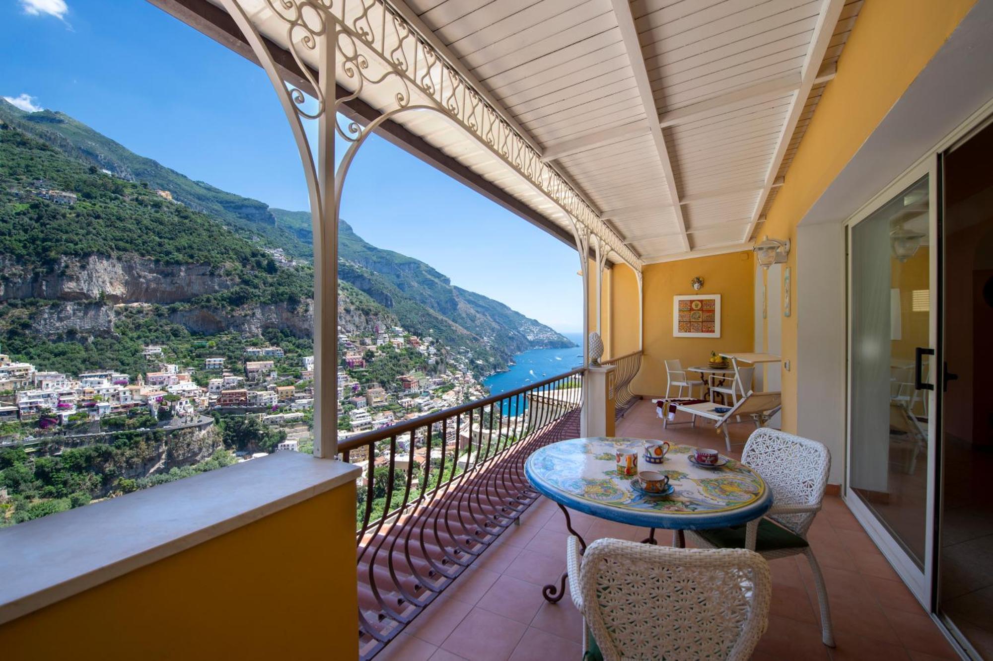 Apartament Casa Le Terrazze Positano Zewnętrze zdjęcie