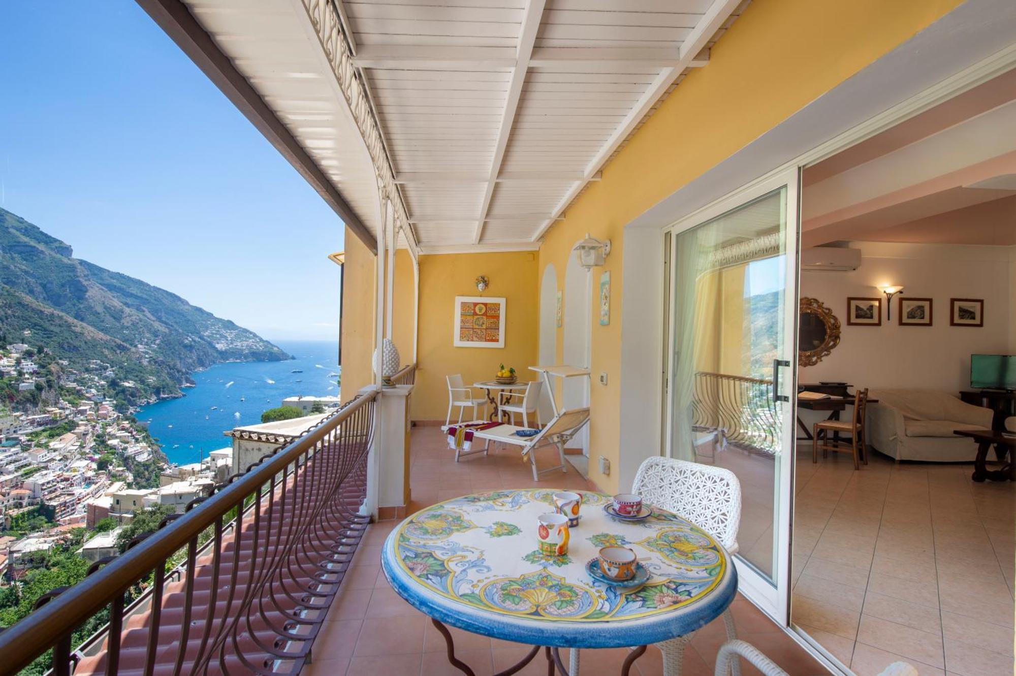 Apartament Casa Le Terrazze Positano Zewnętrze zdjęcie