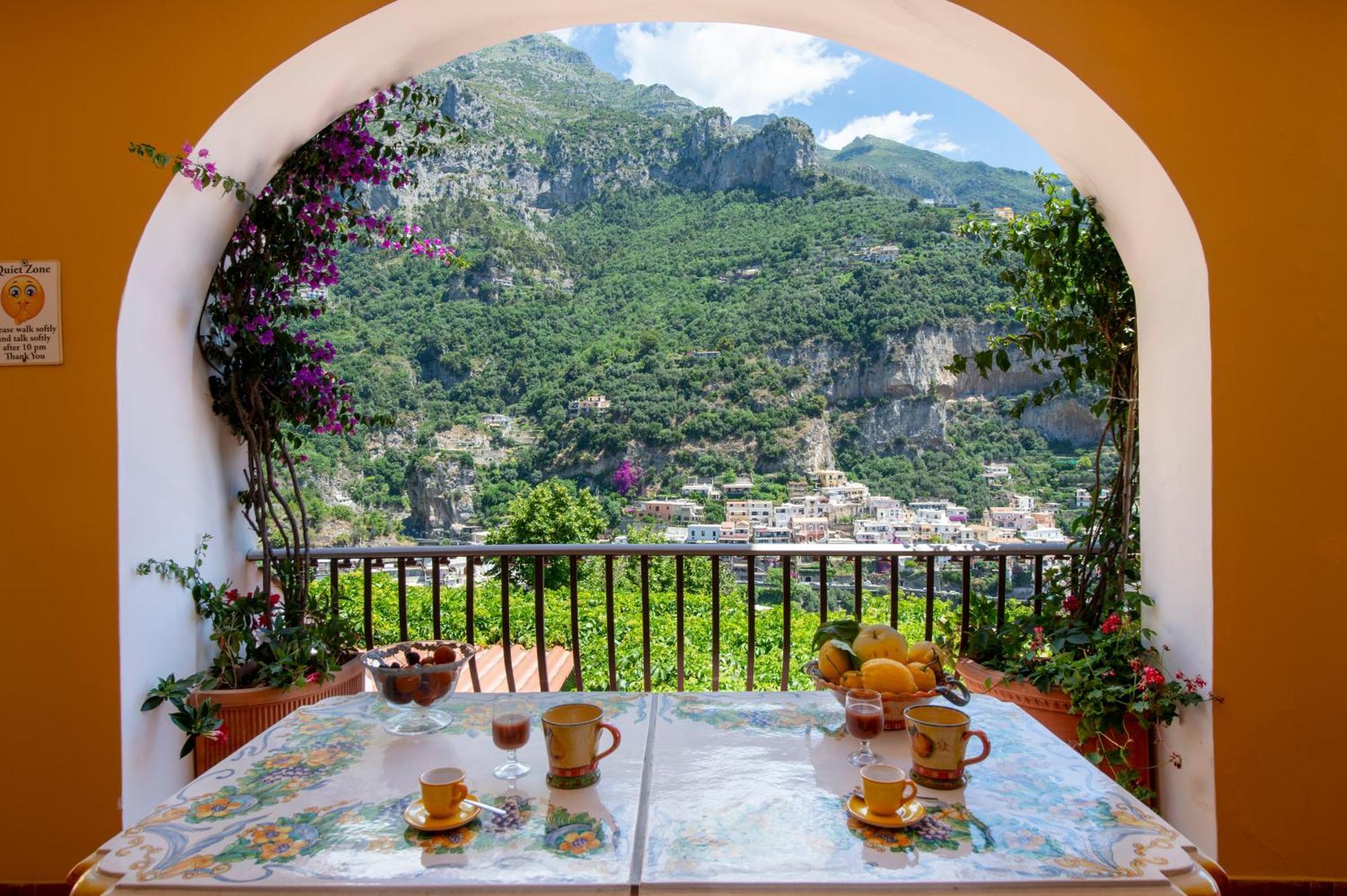 Apartament Casa Le Terrazze Positano Zewnętrze zdjęcie